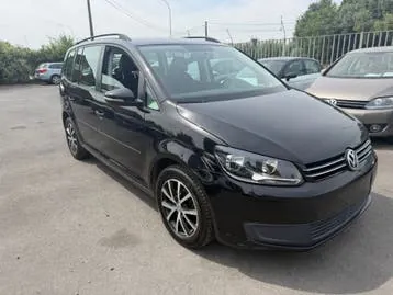 Volkswagen Touran 2015 photo 2