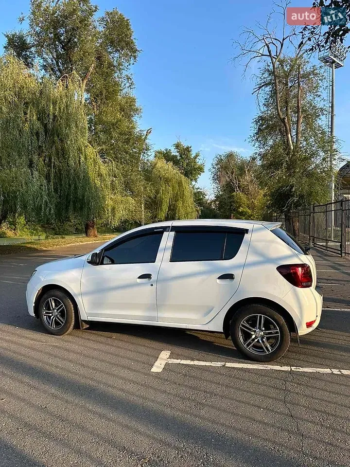 Renault Sandero 2021 photo 5