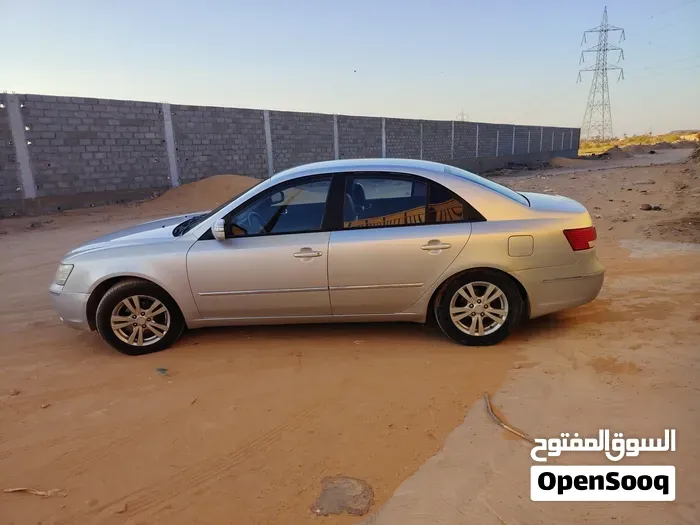 Hyundai Sonata 2009 photo 4