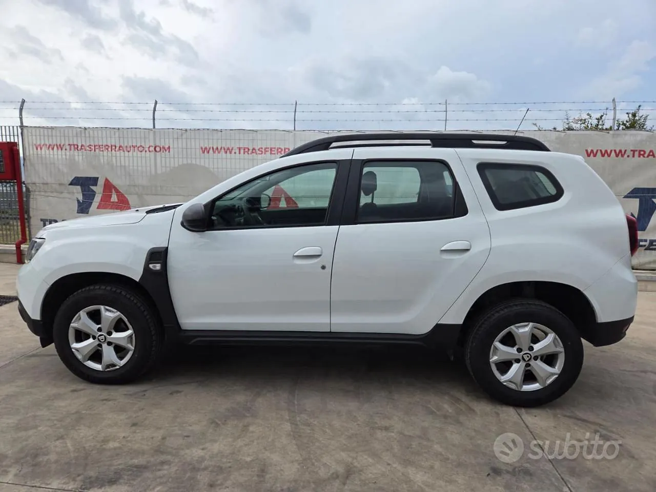 Dacia Duster 2021 photo 2