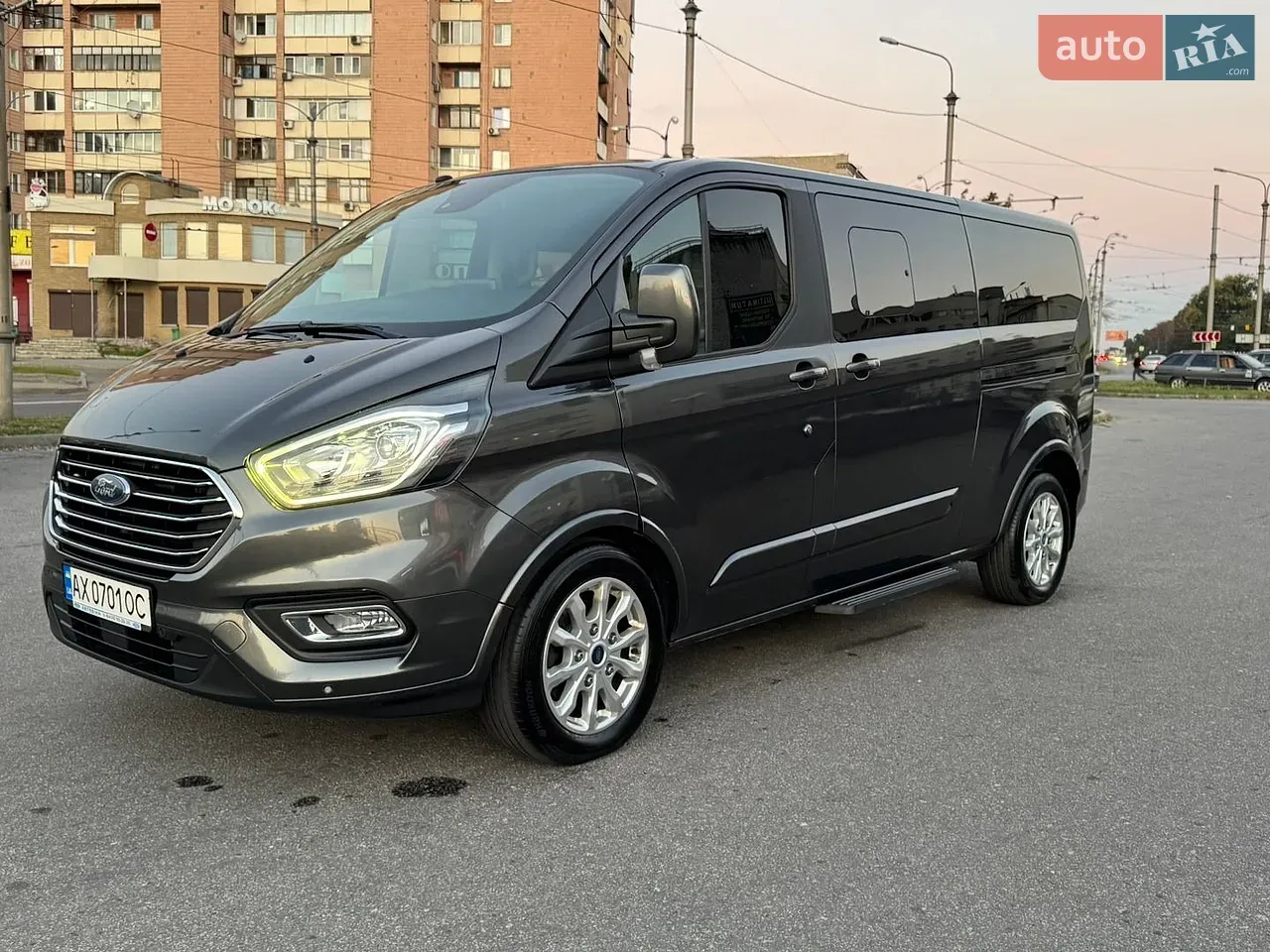Ford Tourneo Custom 2018 photo 5