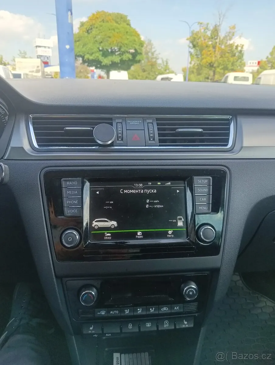 Skoda Rapid 2015 photo 4