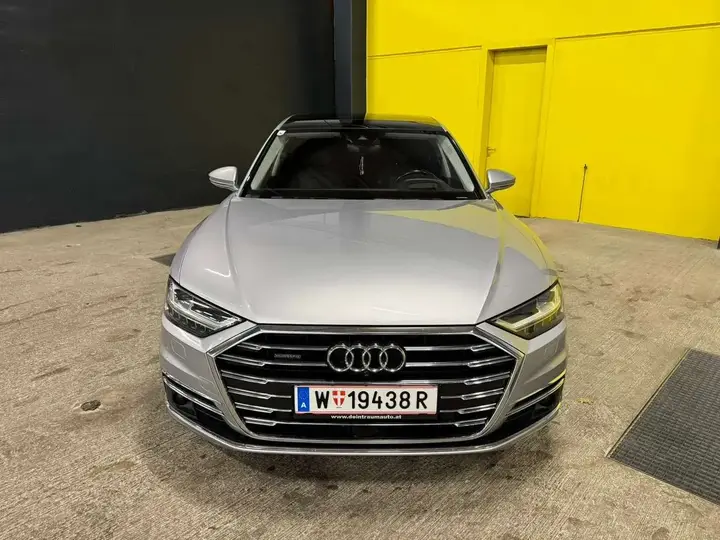 Audi A8 2018 photo 3