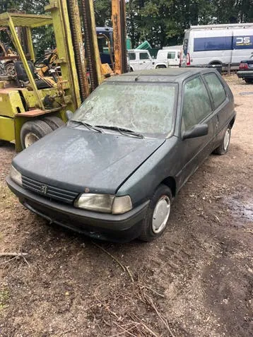 Peugeot 106