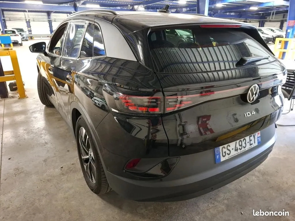 Volkswagen Id.4 2023 photo 2