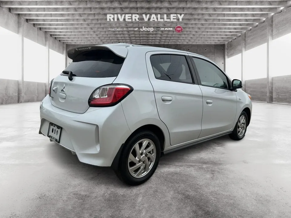 Mitsubishi Mirage 2024 photo 3