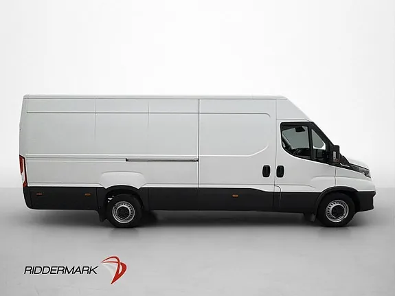 Iveco Daily 2023 photo 2