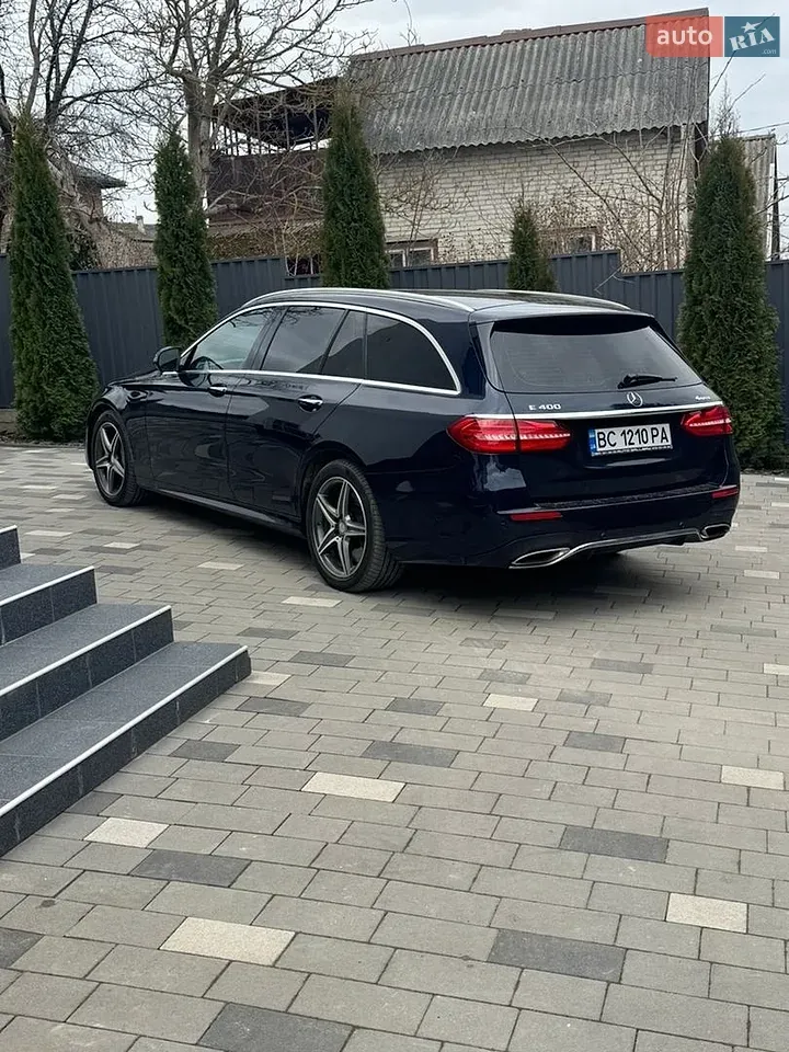 Mercedes-Benz E-Class 2016 photo 4