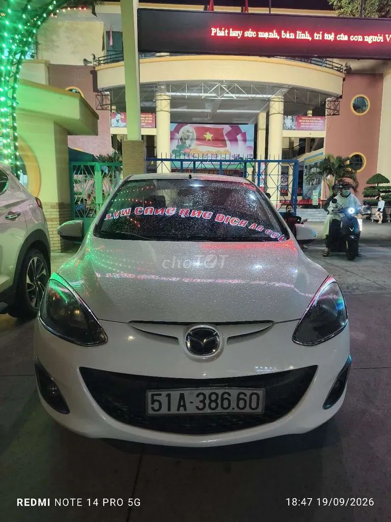 Mazda 2