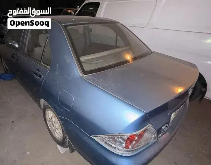 Mitsubishi Lancer 2005 photo 4