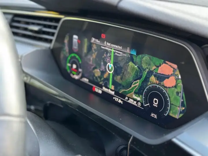Audi E-Tron 2021 photo 5