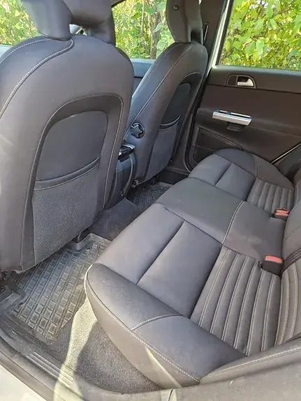 Volvo V50 2011 photo 3