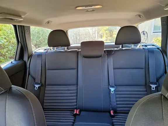Volvo V50 2011 photo 2