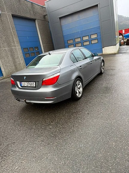 BMW 530Xd 2007 photo 4