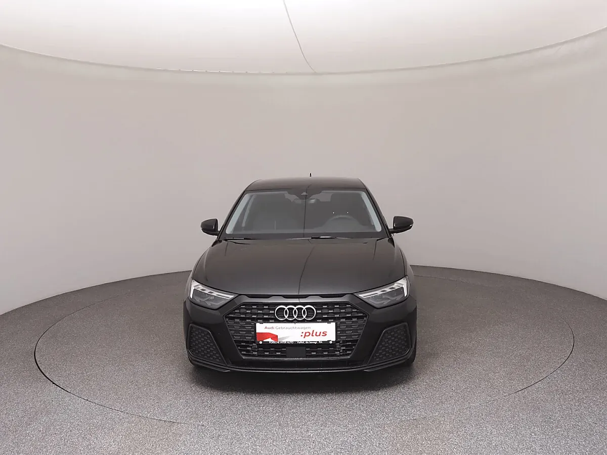 Audi A1 2026 photo 3