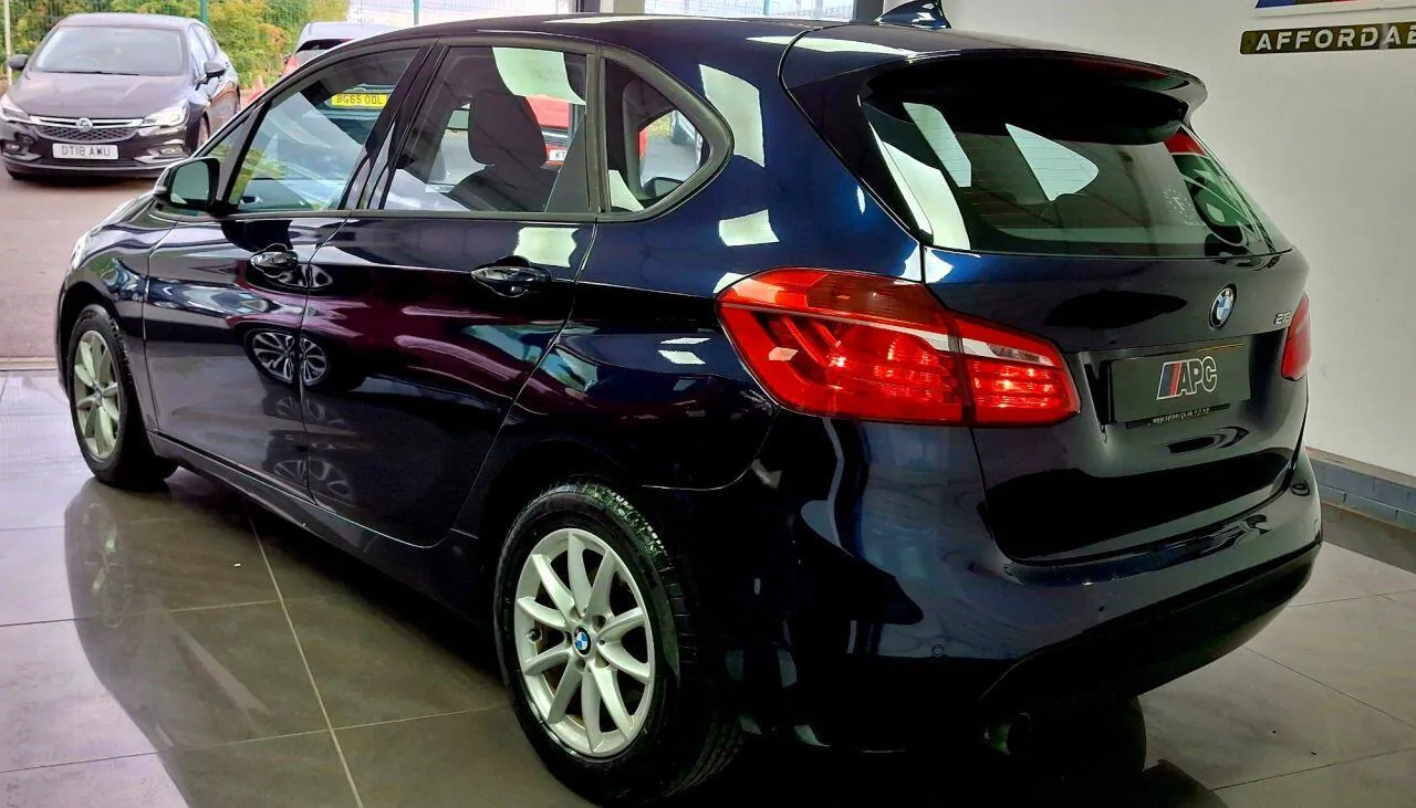 BMW 2 Series Active Tourer 2015 photo 4