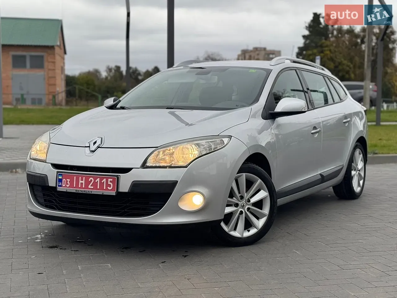 Renault Megane 2010 photo 3