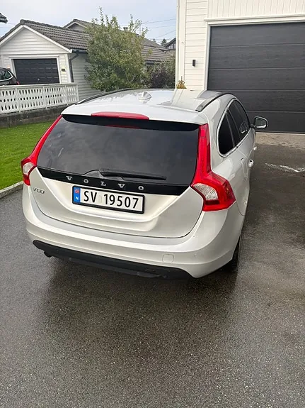 Volvo V60 2012 photo 5