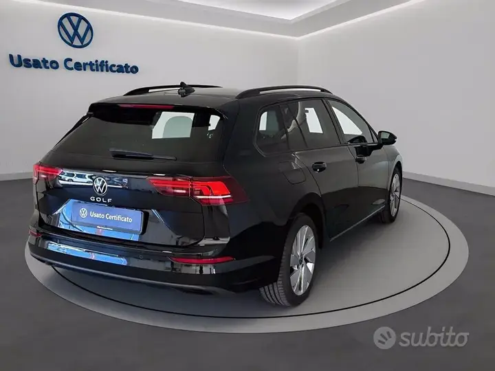 Volkswagen Golf 2024 photo 4