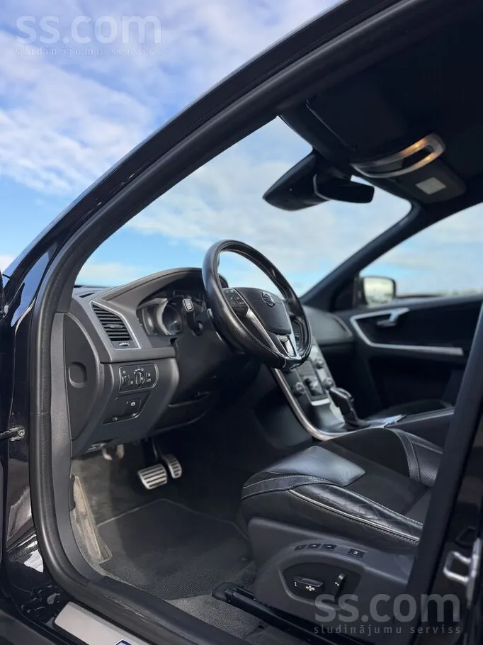 Volvo Xc60 2017 photo 4