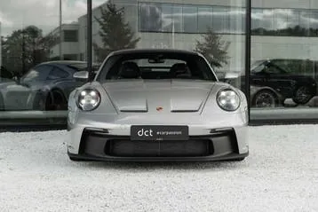 Porsche 911 2021 photo 2