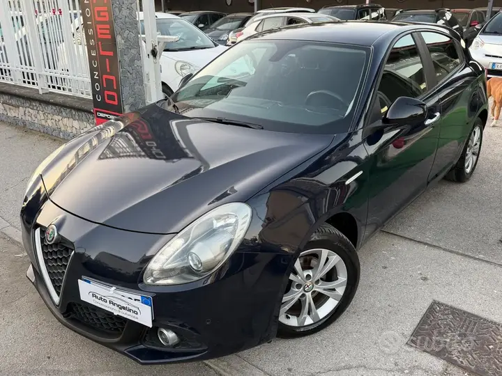 Alfa Romeo Giulietta 2018 photo 2