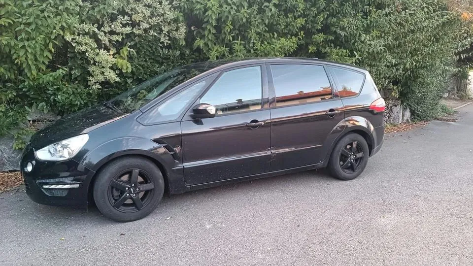 Ford S-Max