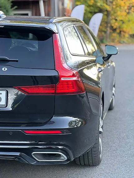 Volvo V60 2019 photo 5