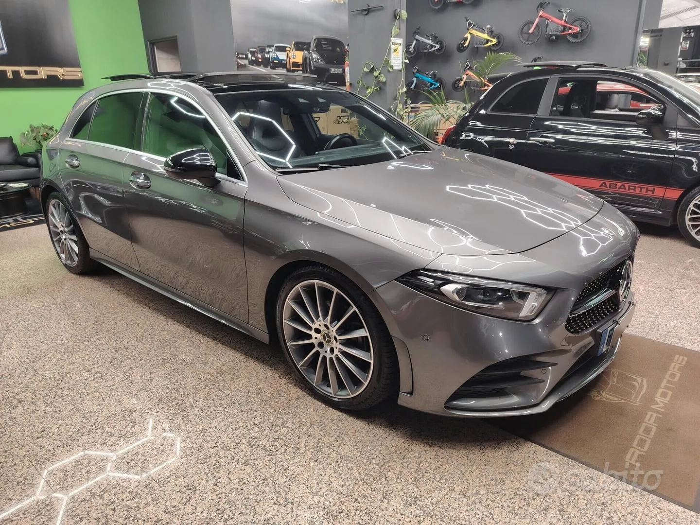 Mercedes-Benz A 200