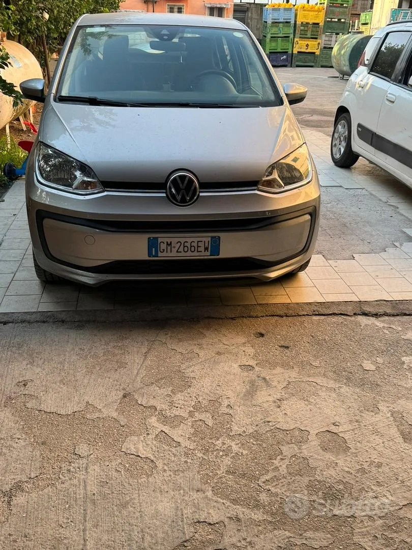 Volkswagen Up 2022 photo 4