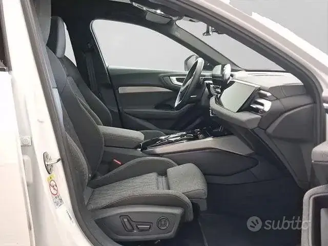 Audi A5 Avant 2025 photo 5