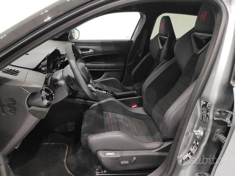 Alfa Romeo Junior 2025 photo 5