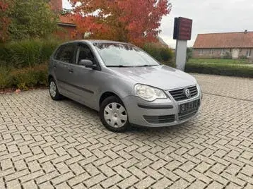 Volkswagen Polo 2005 photo 2