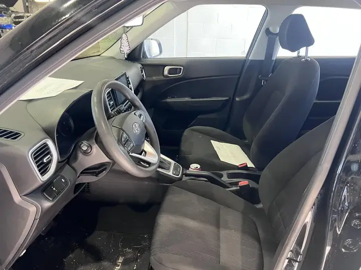 Hyundai Venue 2022 photo 4