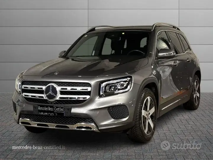 Mercedes-Benz Glb