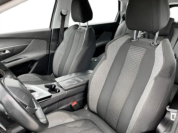 Peugeot 5008 2018 photo 5
