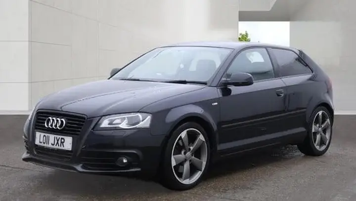Audi A3 2011 photo 2