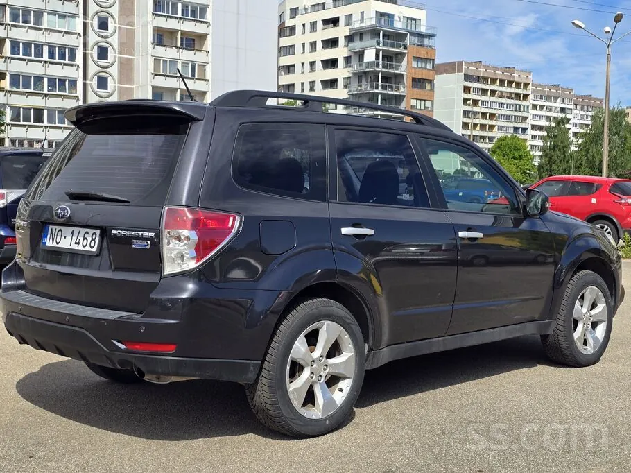 Subaru Forester 2012 photo 3