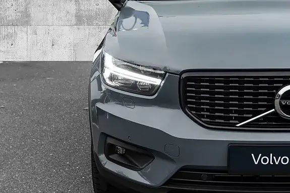 Volvo Xc40 2021 photo 2