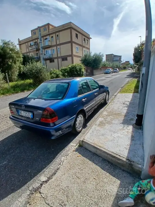 Mercedes-Benz C