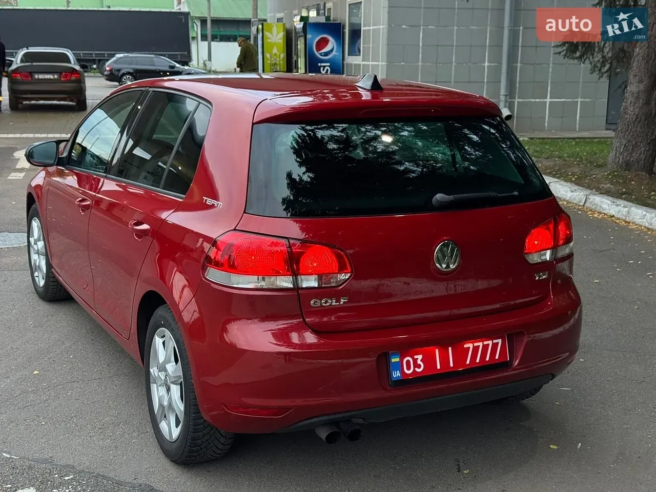 Volkswagen Golf 2012 photo 5
