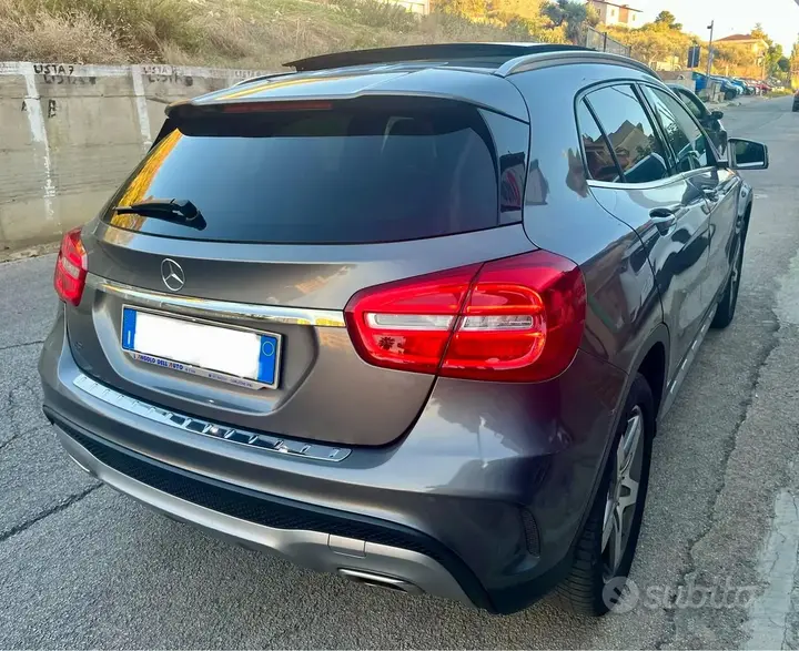 Mercedes-Benz Gla 2015 photo 2