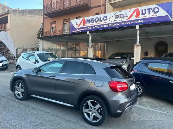 Mercedes-Benz Gla 2015 photo 4