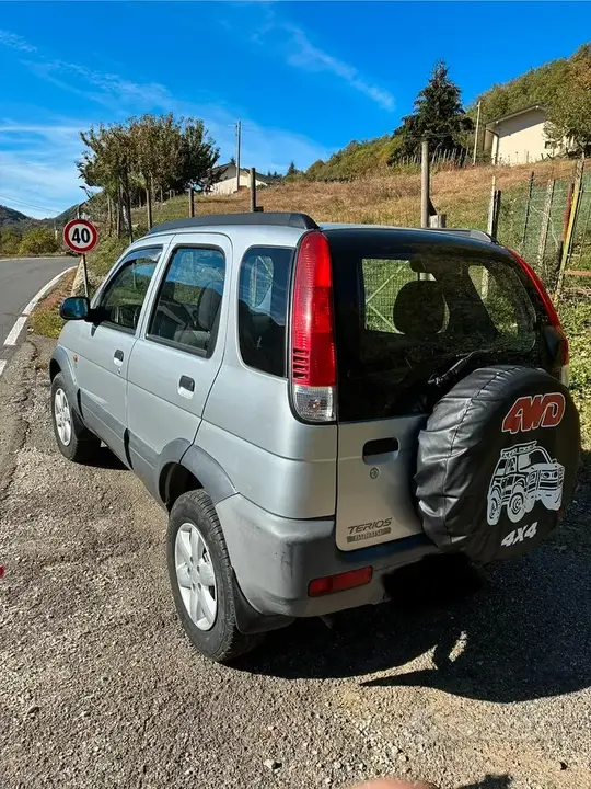 Daihatsu Terios 2002 photo 3