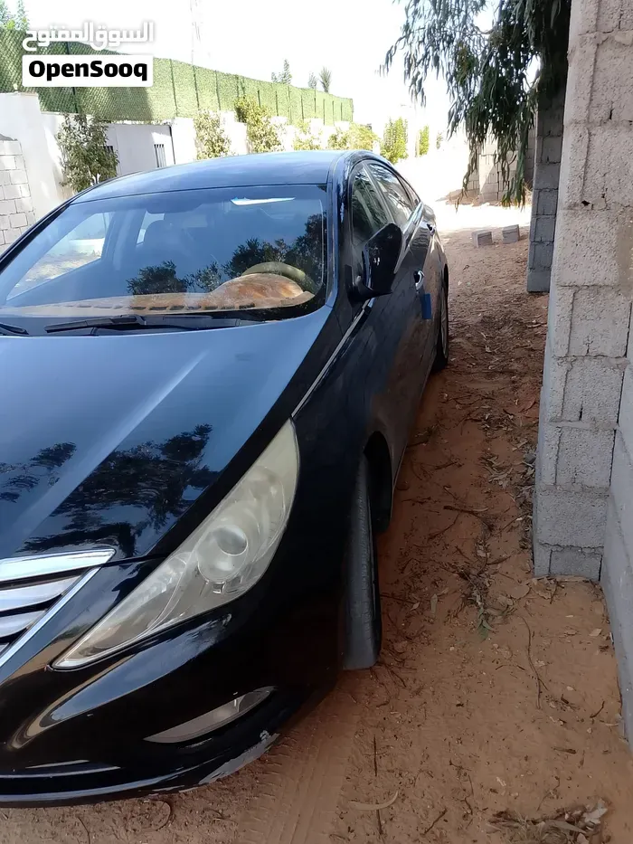 Hyundai Sonata 2011 photo 4