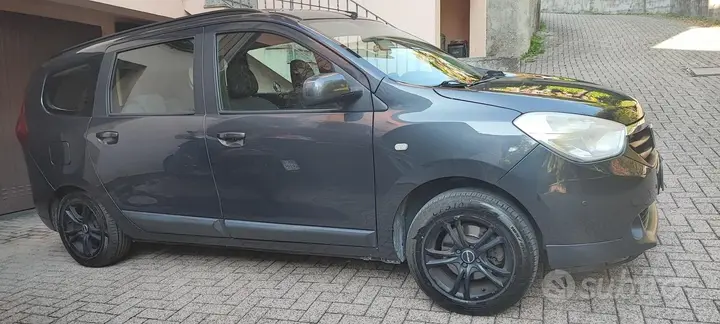 Dacia Lodgy