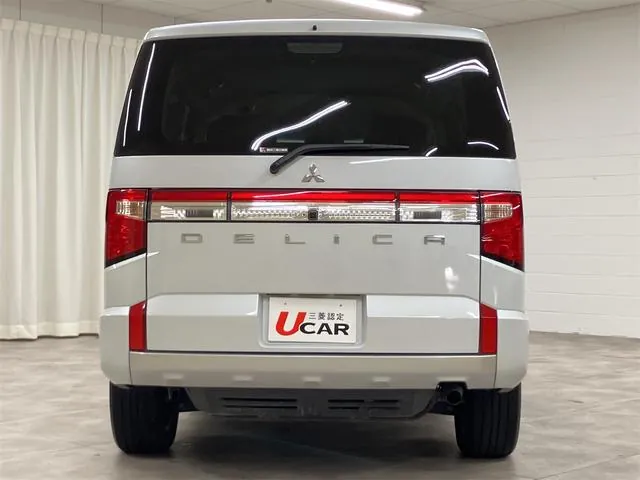 Mitsubishi Delica D 2024 photo 3