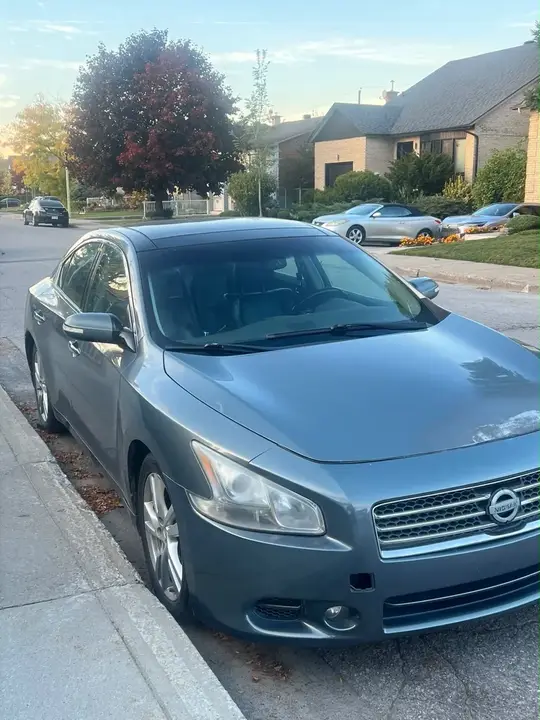 Nissan Maxima 2010 photo 2