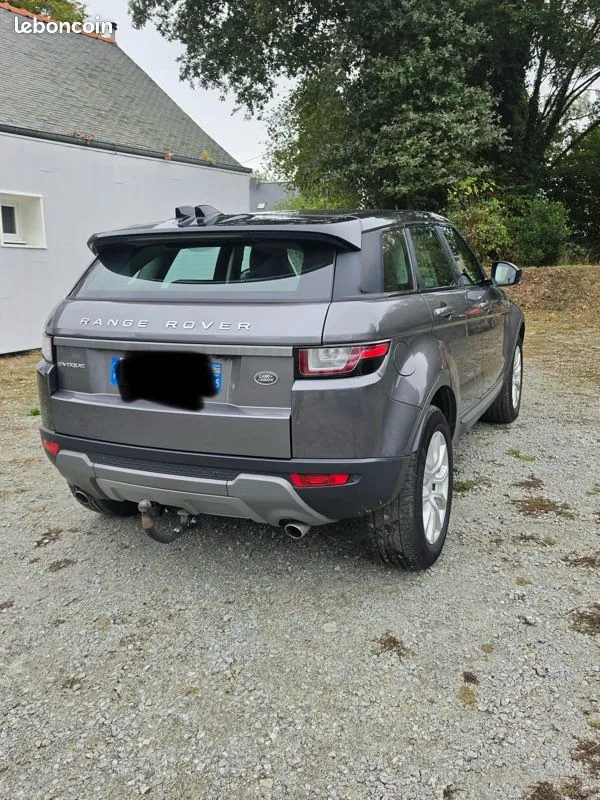 Land Rover Range Rover Evoque 2017 photo 2