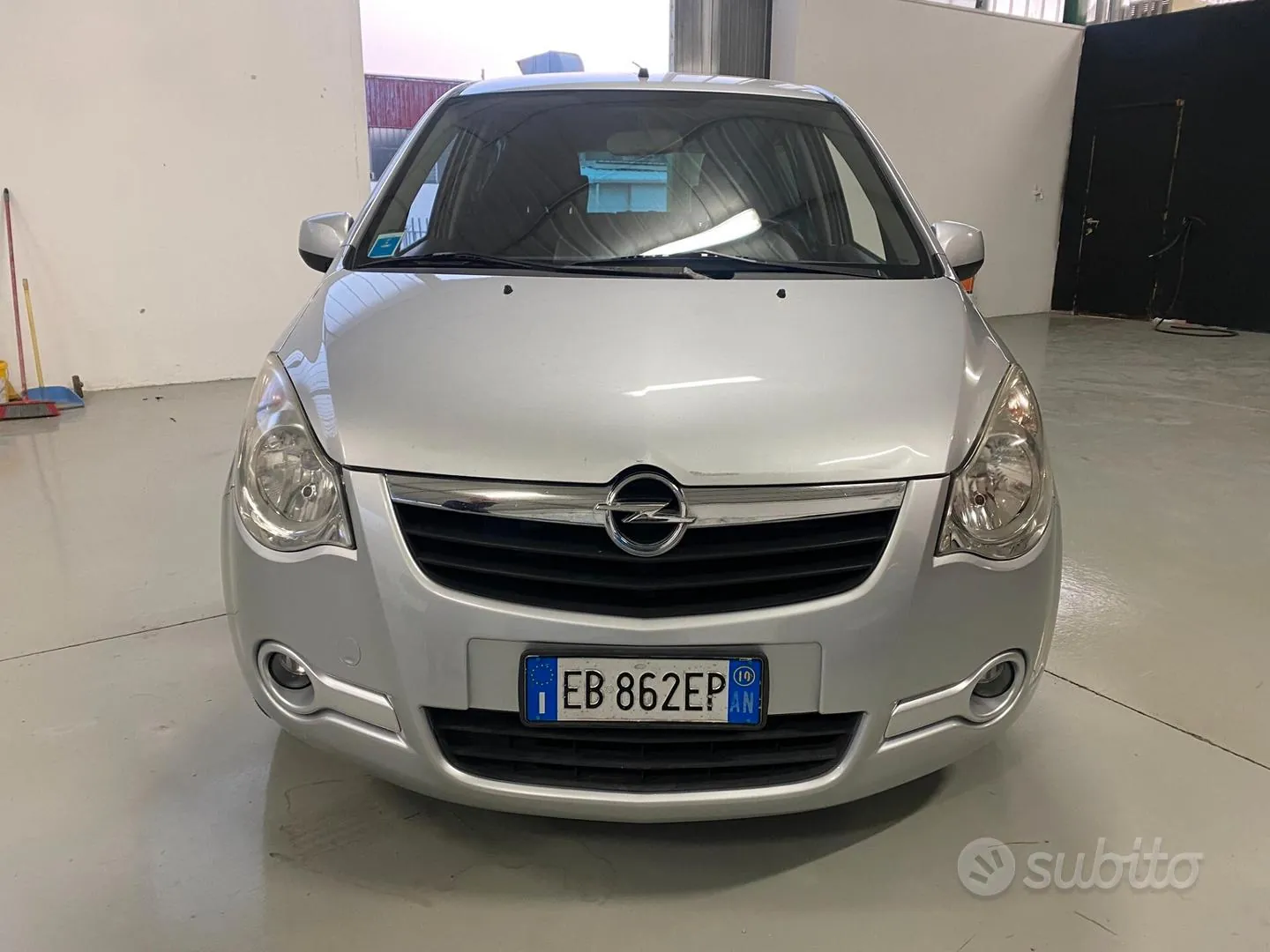 Opel Agila 2010 photo 2